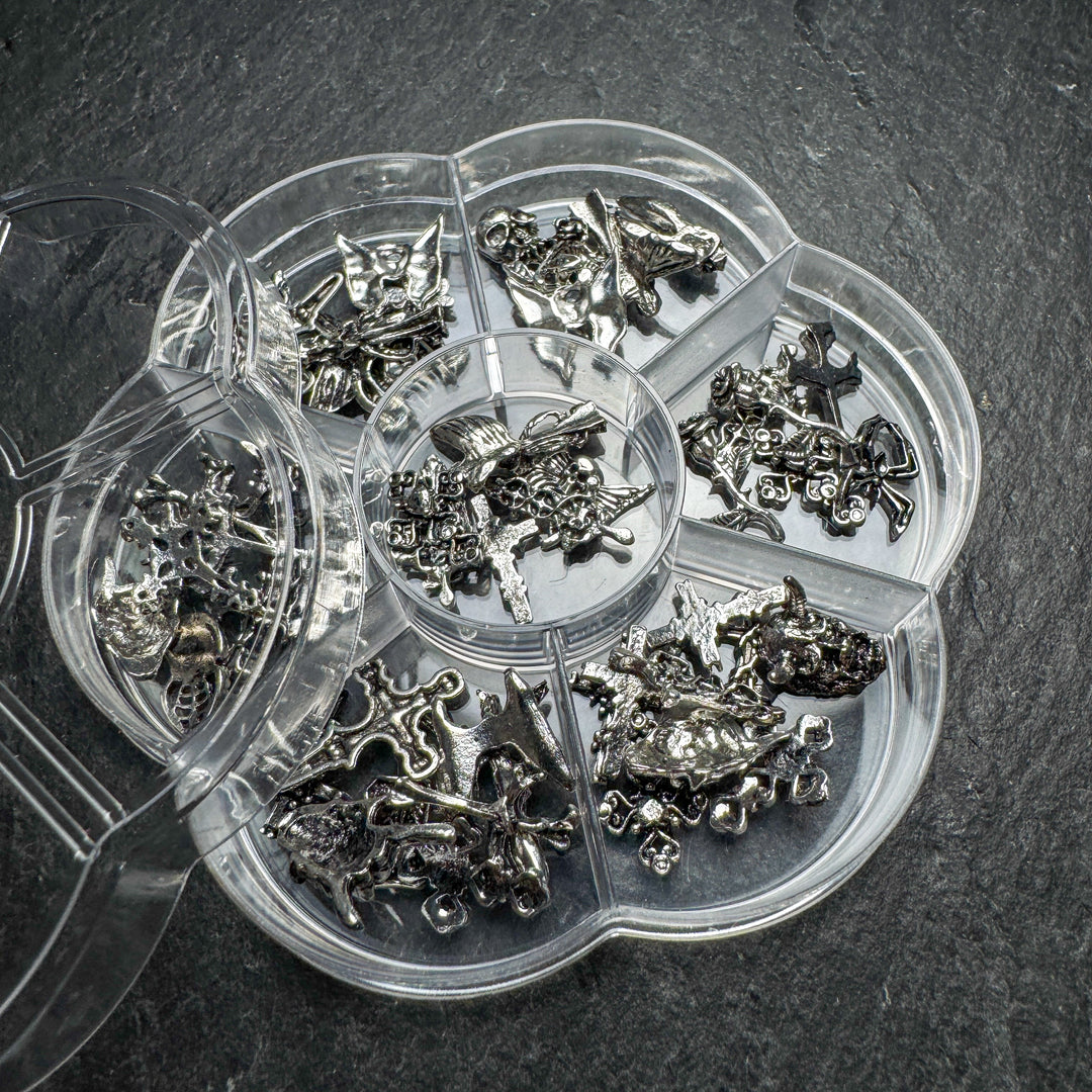 Haunted Hardware Charm Wheel