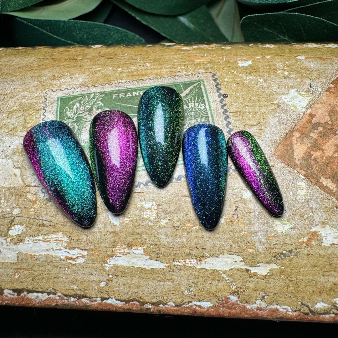 Custom Luxury Press On Nails - Chameleon Cat Eye - Seventy7 Nail Decals
