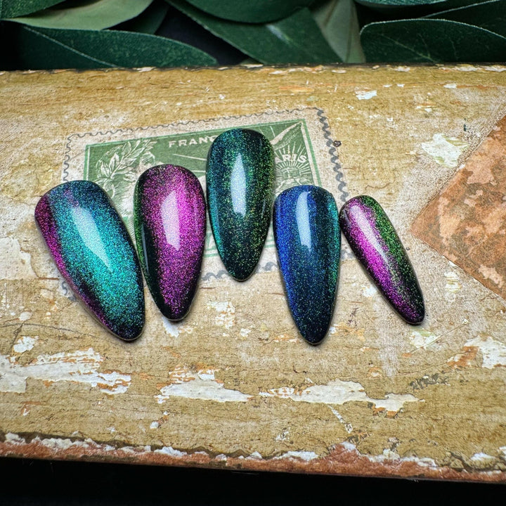 Custom Luxury Press On Nails - Chameleon Cat Eye - Seventy7 Nail Decals