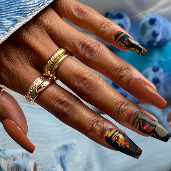 Waterslide Nail Decals - Queen